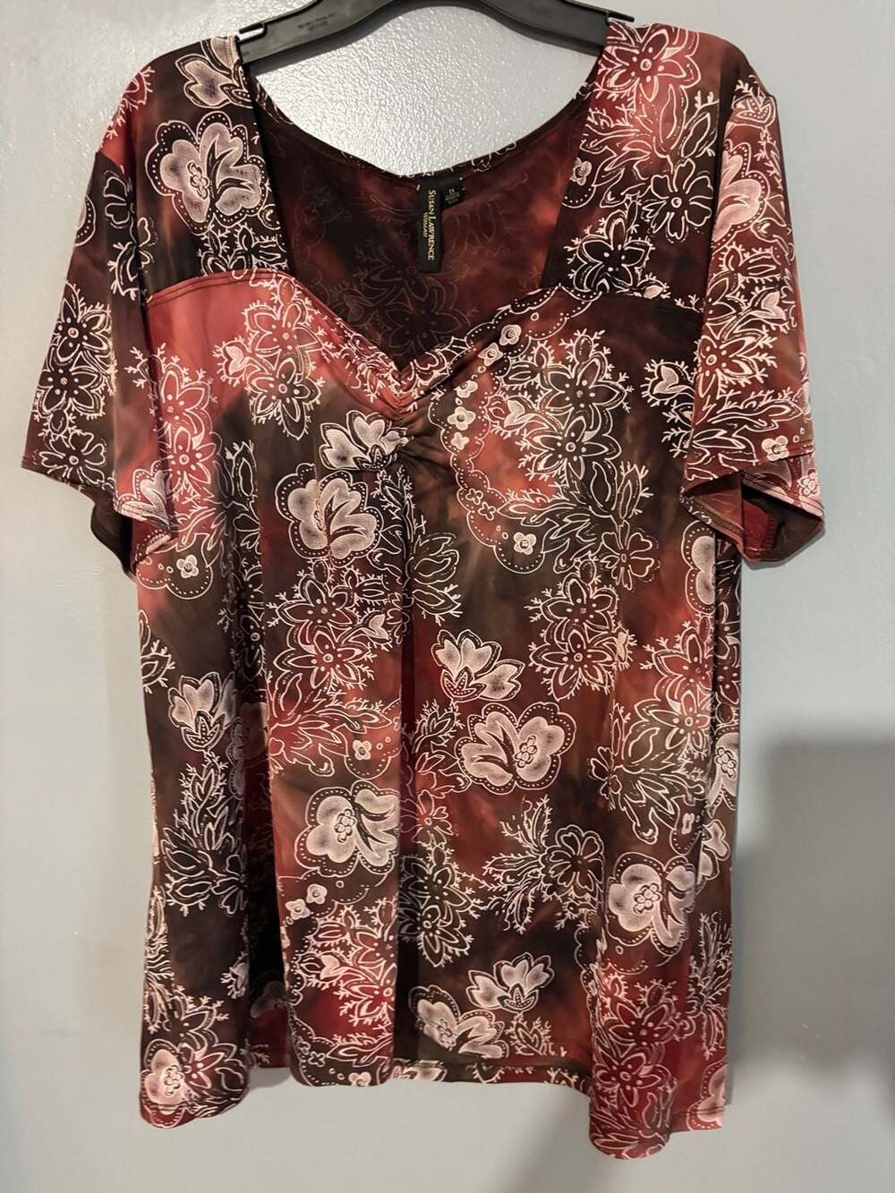 Susan Lawrence Women 1X Red Brown